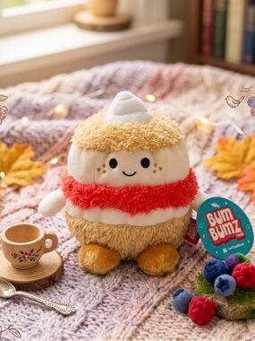 🥠4.5 inch BumBumz Plush Seymour the British Scone🥠